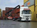 Renault Premium Lander 6x2 2006 года (UK)